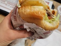 -The Habit Burger Grill 哈比特汉堡(世博店)