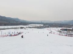 -辽阳弓长岭温泉滑雪场