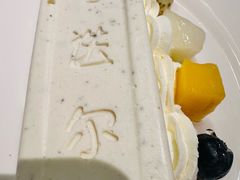 -马迭尔德式西餐精酿啤酒屋(中央大街店)