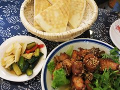 -八两八金·莱芜特色炒鸡(市南漳浦路店)