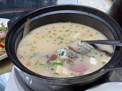 -土砂锅生态山庄·非遗砂锅雅鱼