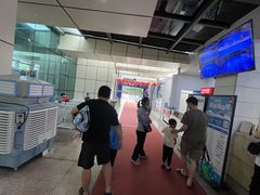 -奥冠体育华师附中恒温游泳馆