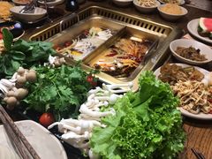 -东巴人鱼豆花火锅(幸福街店)