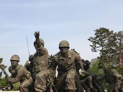 -韩国战争纪念馆