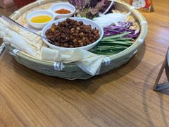 -俭寨大盘鸡·手抓肉·烧烤新疆菜(乌苏路店)