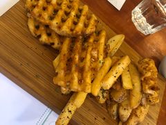 特色香料薯类拼盘-Deer Park鹿园西餐(仁恒置地广场店)