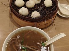 -佬钱湾仔(衣裳街店)