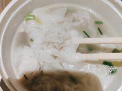 特色鸡汤馄饨-老乡鸡(南京新街口洪武北路店)