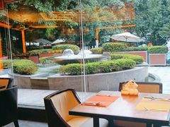 -岷山饭店-芝芝自助餐厅