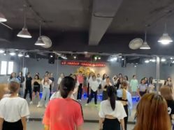 -YASAKI国际舞蹈中心