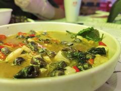 小田螺-龙巢盱眙龙虾·鸡煲·烧烤宵夜(坪洲店)