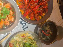 -巴厘龙虾·榜首油焖大虾(音乐学院·沿江酒馆店)