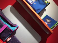 -康朴乐儿童学习桌椅(蓝色港湾店)