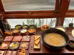 -银米·云南传统过桥米线(双廊黑金冠店)