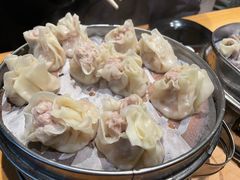 冬笋鲜肉烧麦-真真鲜馄饨店(启蒙路店)