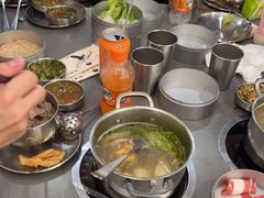 -晓沸牛肉海鲜小火锅(白湖亭万达广场店)