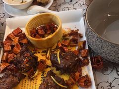 -一江春水·杭帮臻宴(三台山店)