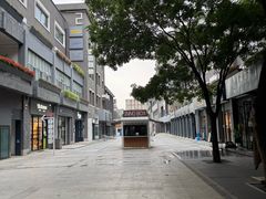 -喜茶(北京华贸购物中心店)