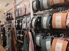 -优衣库(青岛万象城店)