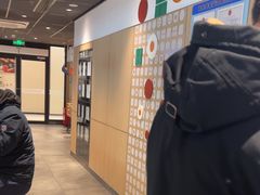 -麦当劳(百联西郊购物中心店)