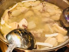 -润园四季椰子鸡火锅(海上世界店)