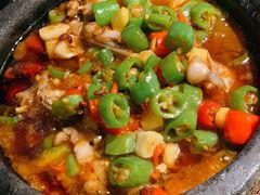 石锅馋嘴蛙-粤港湾砂锅粥·宵夜(宝龙店)