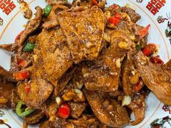 -湖南人家湘菜馆(镇江路店)