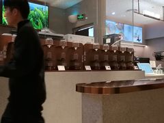 -喜茶(北京华贸购物中心店)