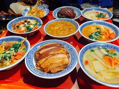 -蓝田九大碗民俗食府(蓝田店)