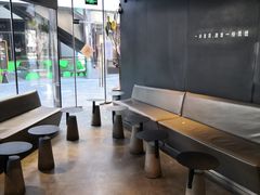 大堂-喜茶(北京三里屯太古里店)