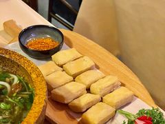 毕节爆浆小豆腐-山石榴·贵州菜(丰盛里店)