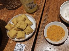 -粉八·云南米线·建水烧烤(常熟路店)