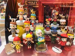 -泡泡玛特POPMART(崇文门国瑞城店)