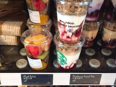 -星巴克(香港国际机场44号闸店)