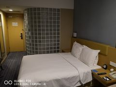 -北京临空智选假日酒店