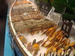 -领鲜活海鲜榴莲自助火锅(东门店)