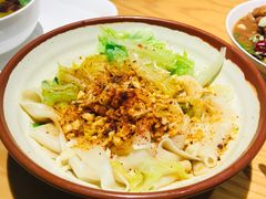油泼面-阿那亚第一食堂 Cafeteria 1
