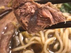 -尊品原汁牛肉面