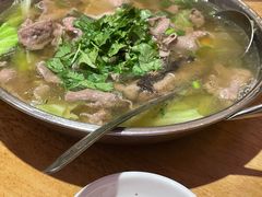 -谢老五跷脚牛肉·非遗传承店