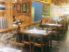 大堂-平娃三宝烧烤·面食(南小街店)