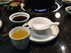 -东椰·海南椰子鸡火锅(朝阳门店)