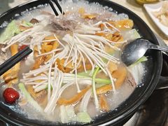 -九寨特色牦牛肉汤锅 羊肉汤锅