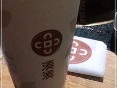 -湊湊火锅·茶憩(上海合生汇店)