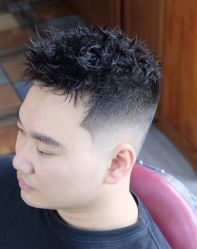 -贝勒爷专业男发