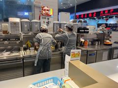-桂桂茶(滨江百联店)