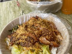 秘制脆皮猪脚饭-陆长玖古法猪脚饭(玄风桥店)