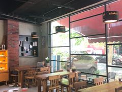 -啊噗吐呦现场烘焙(麦凯乐店)