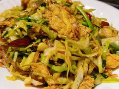 -伊带伊路新疆美食府(呼家楼店)