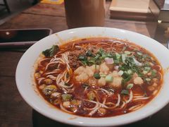 -周小波重庆小面·重庆名小吃(邹容路店)