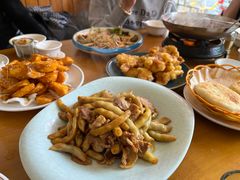 -鹤乡东北菜(崮山路店)